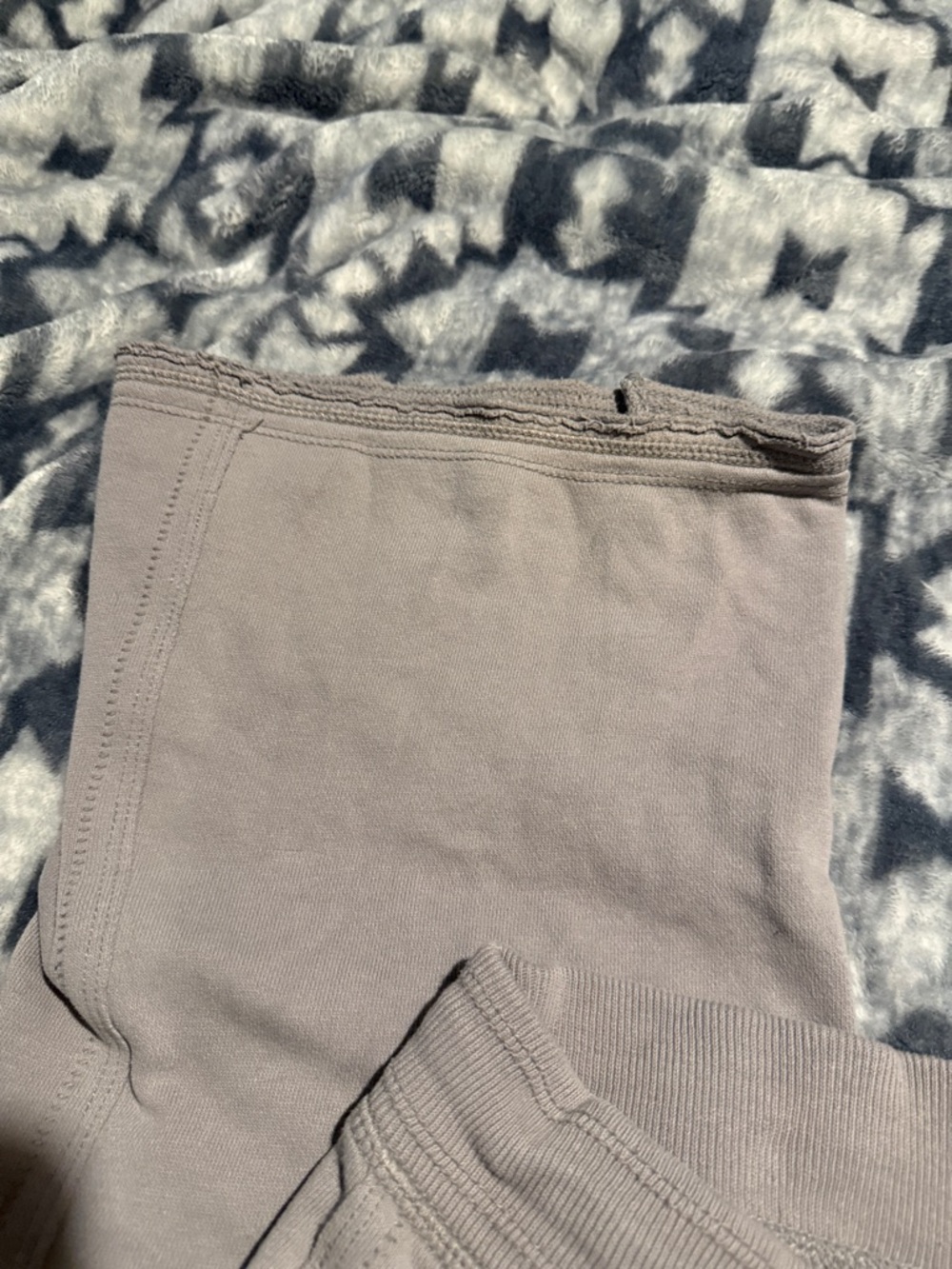 American Eagle Outfitters Mauve Gray Drawstring Lounge Pants - Picture 5 of 8